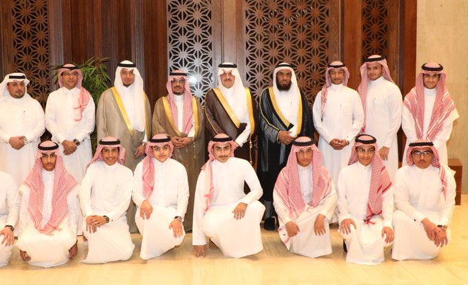 زيارة إدارة و طلاب المجمع لأمير المنطقة الشرقية الأمير سعود بن نايف